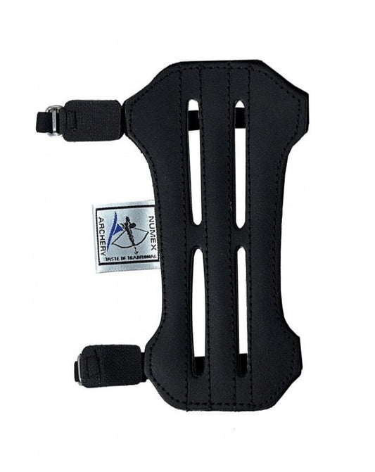Enkele armbeschermer boogschieten zwart leer geventileerd 18cm